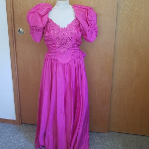 80s Puffy Sleeve Dress with Sequin